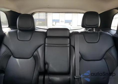 2015 Jeep Cherokee Limited z USA, uszkodzony, nr VIN 1C4PJMDS8FW718786